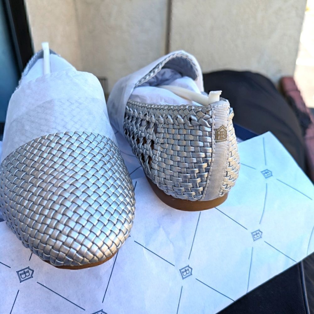 Birdies silver woven vegan leather flats new in box - Picture 4 of 5